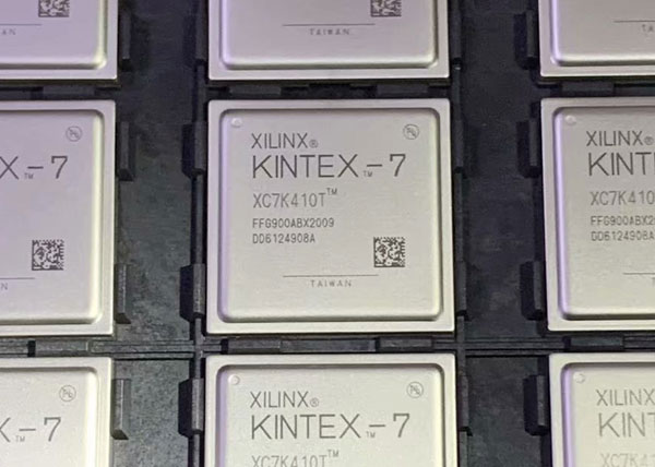 XC7K410T-2FFG900C